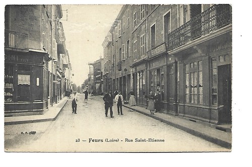 Feurs rue saint etienne - feurs,